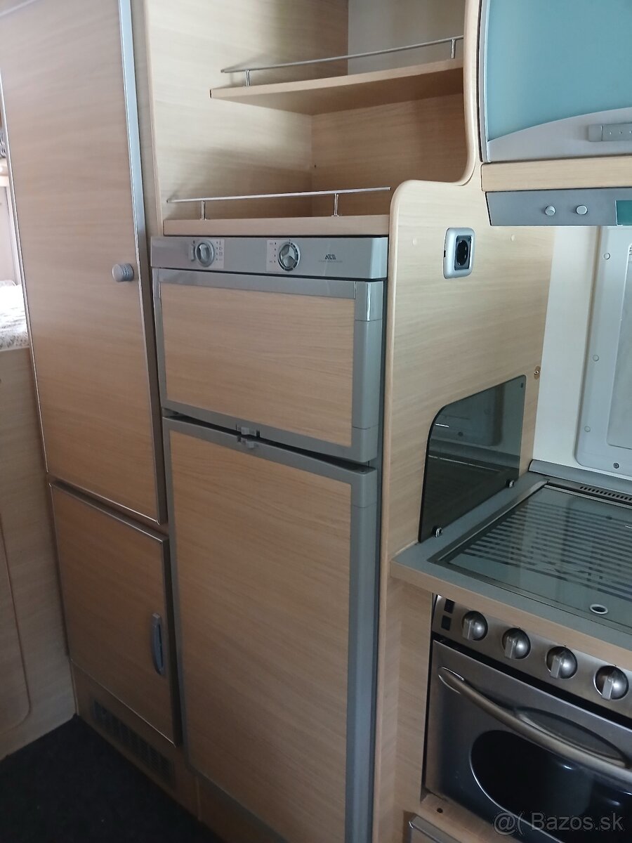 Predám autokaravan obytné- Alkovňa - 16