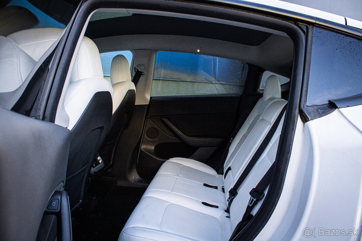 Tesla model Y Long Range Dual Motor 82 kWh, 1. majiteľ - 16