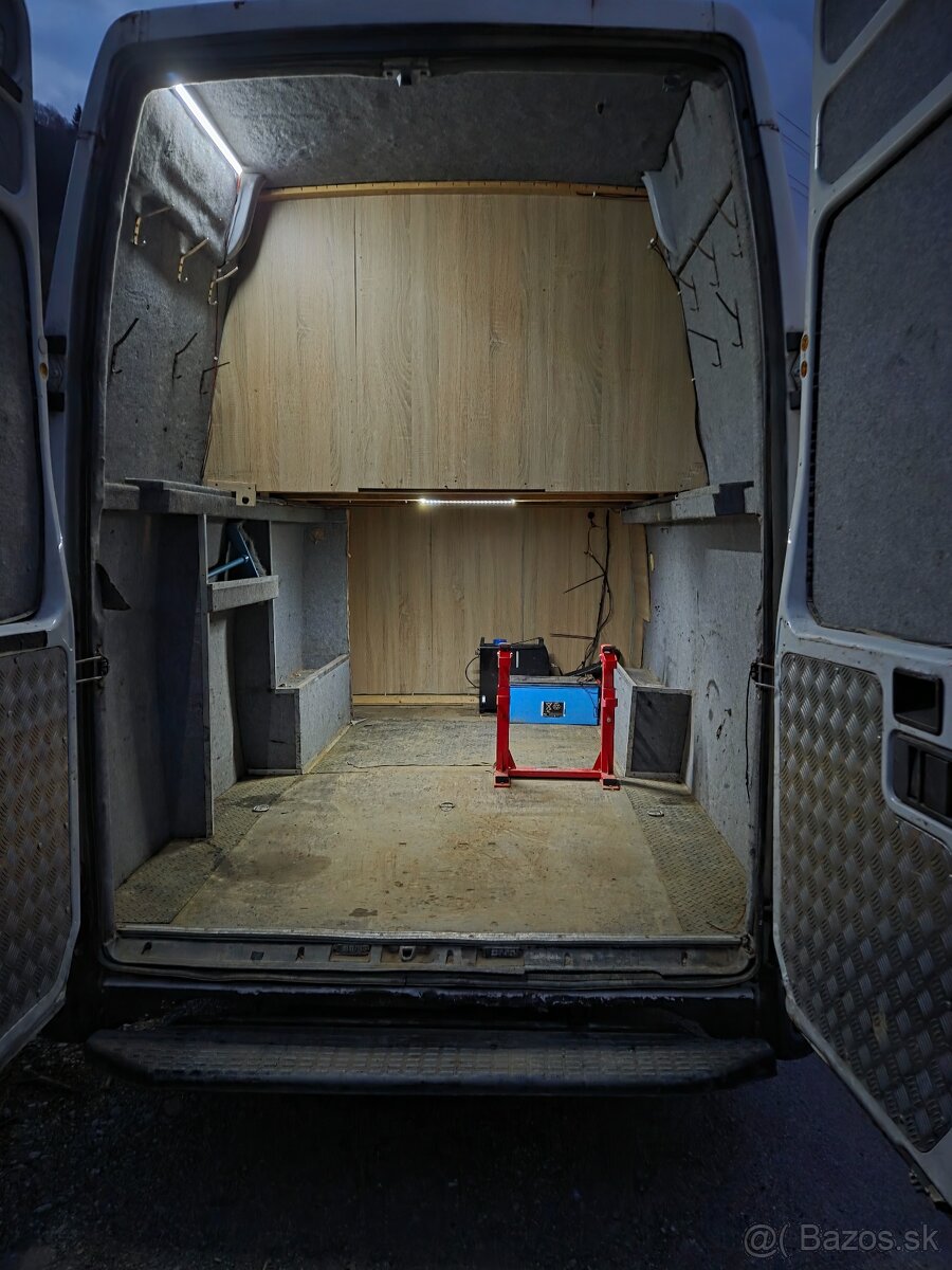 Iveco Daily 2.8 - 16