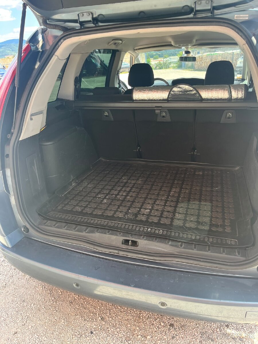 Predám Citroen C4 Picasso 1.6HDI r.v.2010. - 16