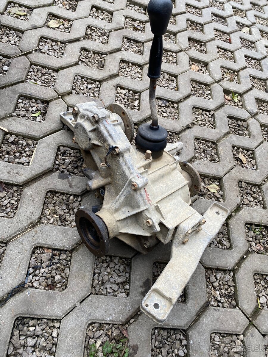 Rozpredám suzuki jimny 1.3 - 16