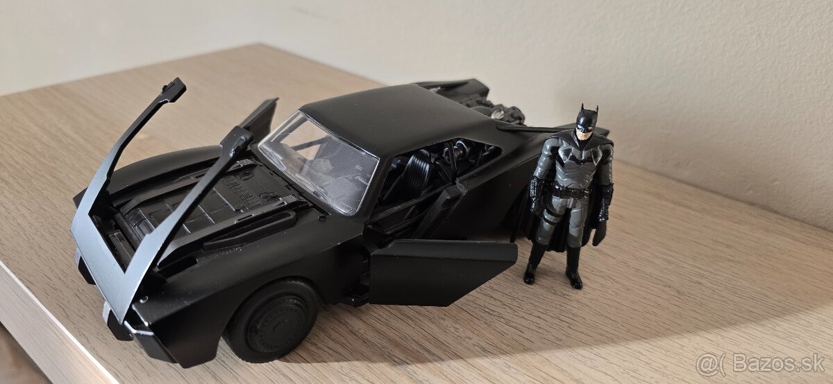 BATMAN JADA kovová kolekcia BATMOBILE, mierka 1:24 - 16