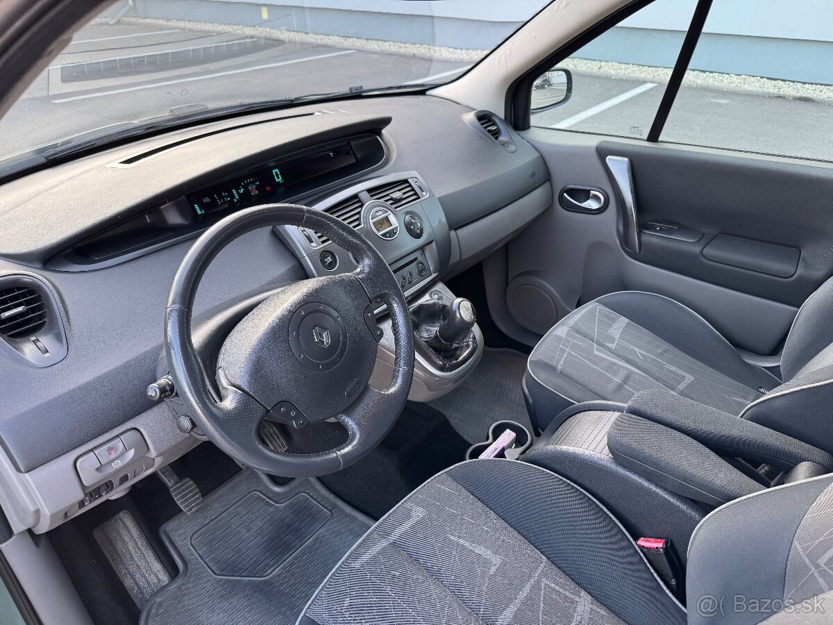 Renault Mégane Scénic 1.6 16V - 16