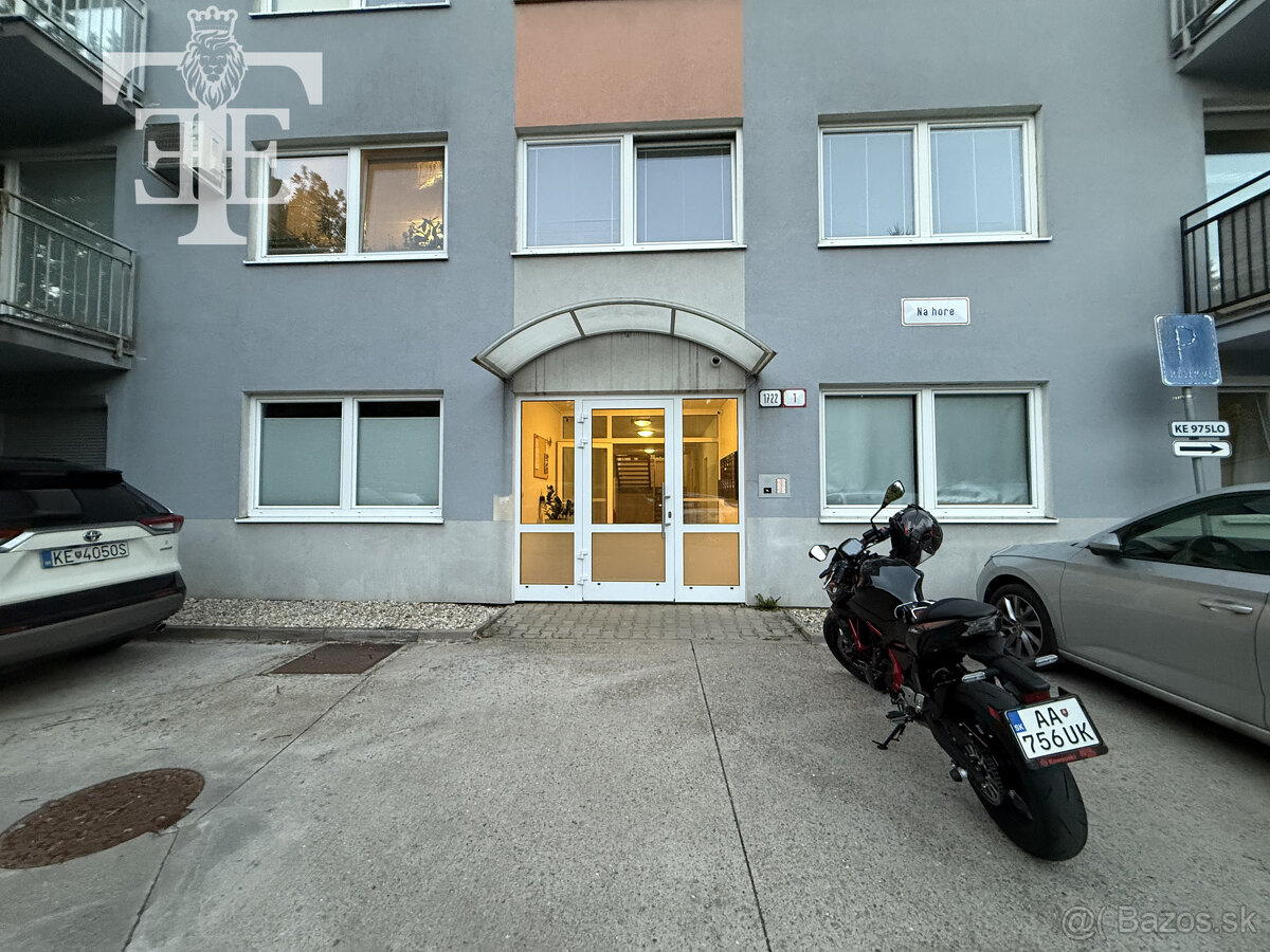 Prenájom 1 izbového bytu s vlastným parkovaním na sídlisku F - 16