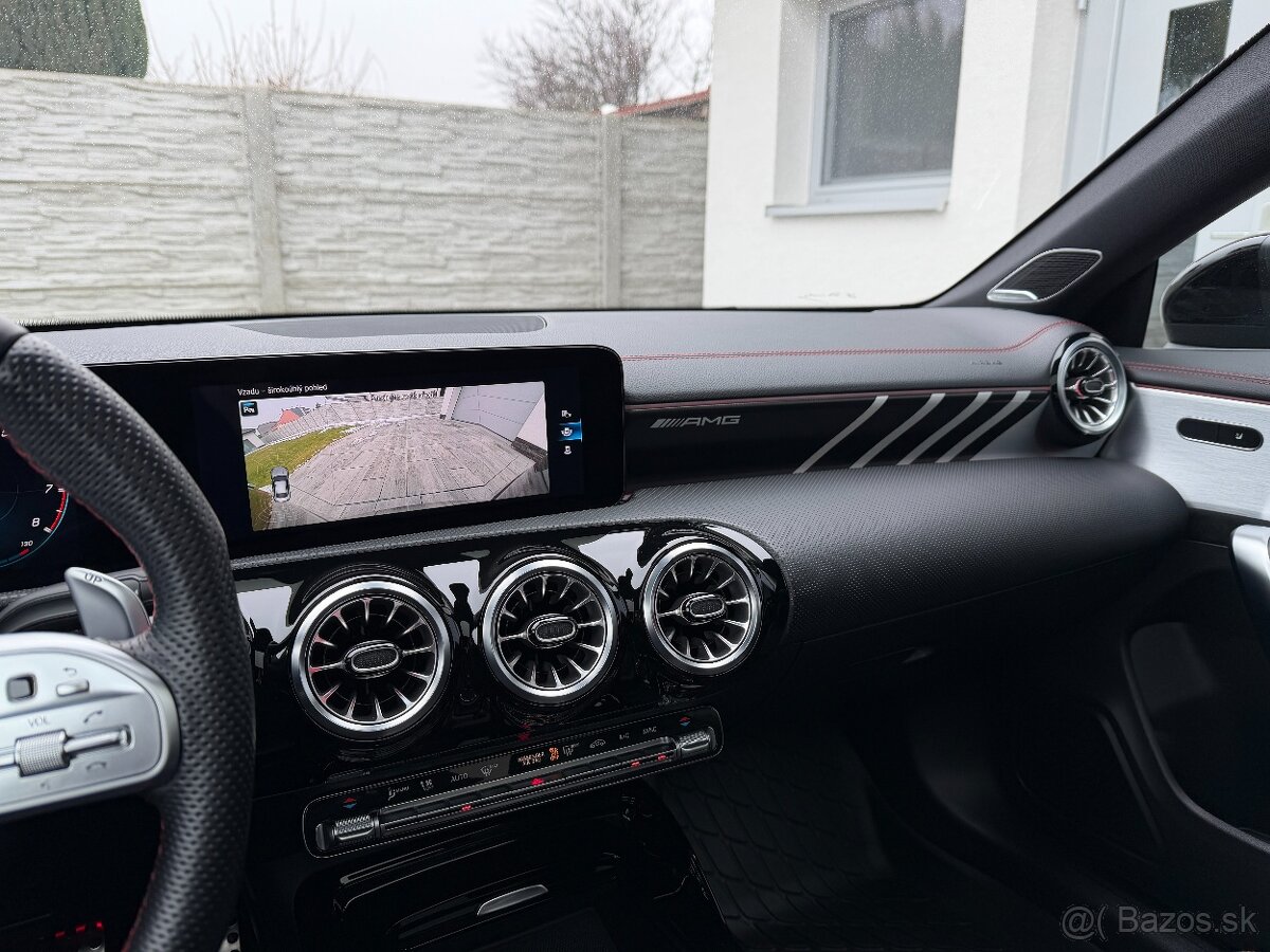 Mercedes Benz cla 35 amg 4matic coupe - 16