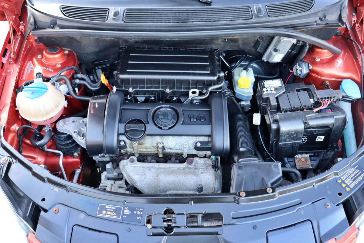 Škoda Fabia 1.4 16V Sport - 16