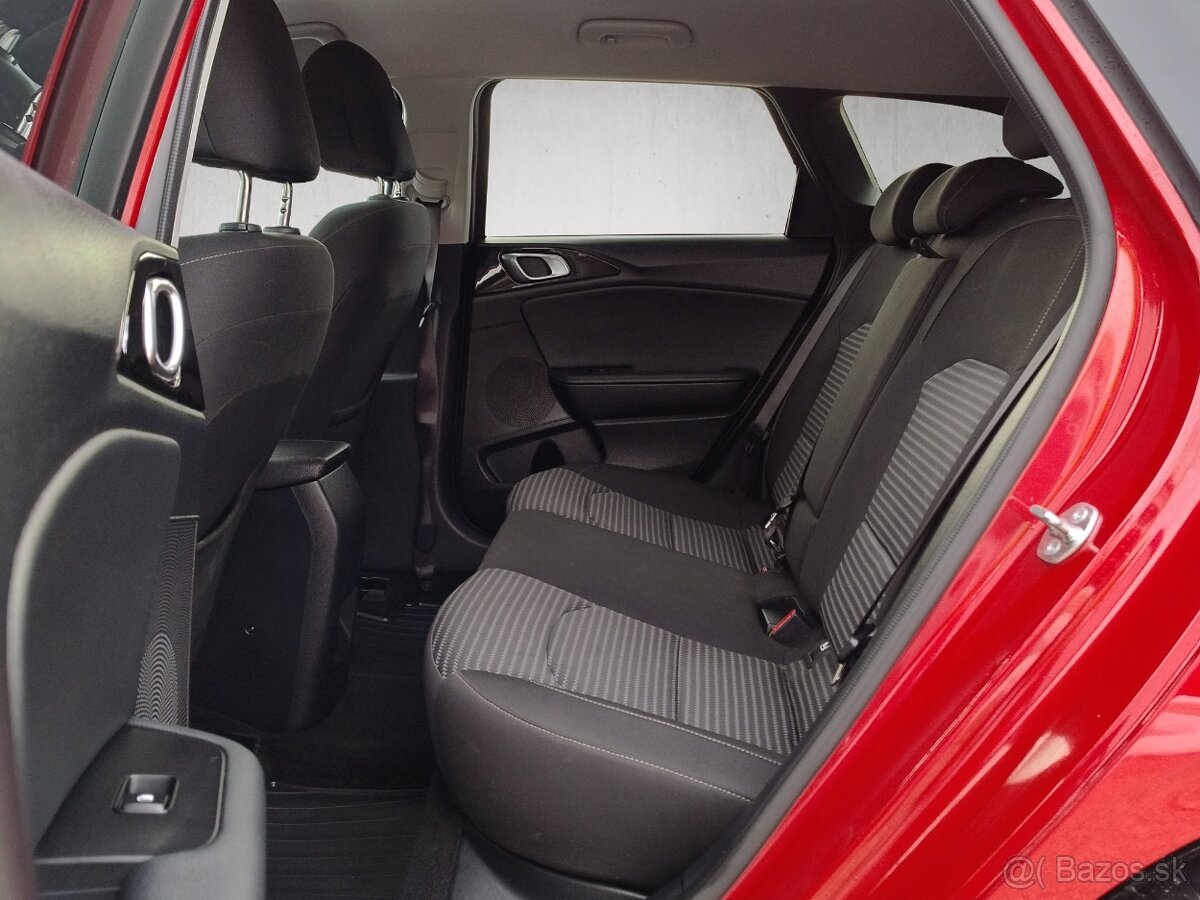 Predám KIA Ceed SW, 1,5T-GDi, M6 - 16