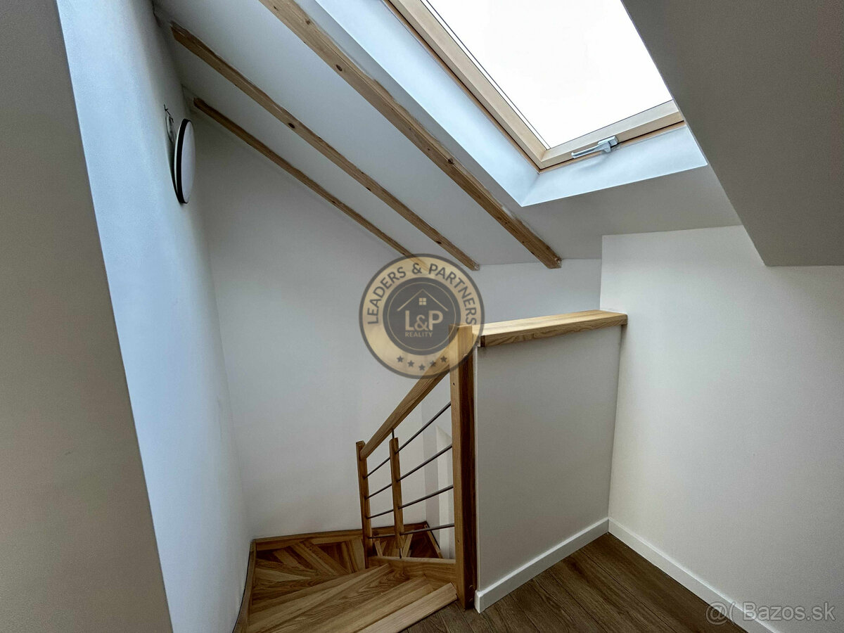 PREDAJ rodinný dom Bezenye - 16