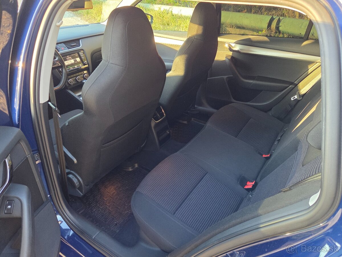 Škoda Octavia Combi 1.6 TDi DSG r.v. 2016 - 16