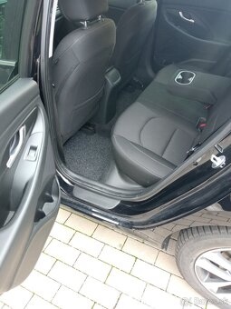 Hyundai i30 CW 1.0 TGDi 88kw PREMIUM - 16