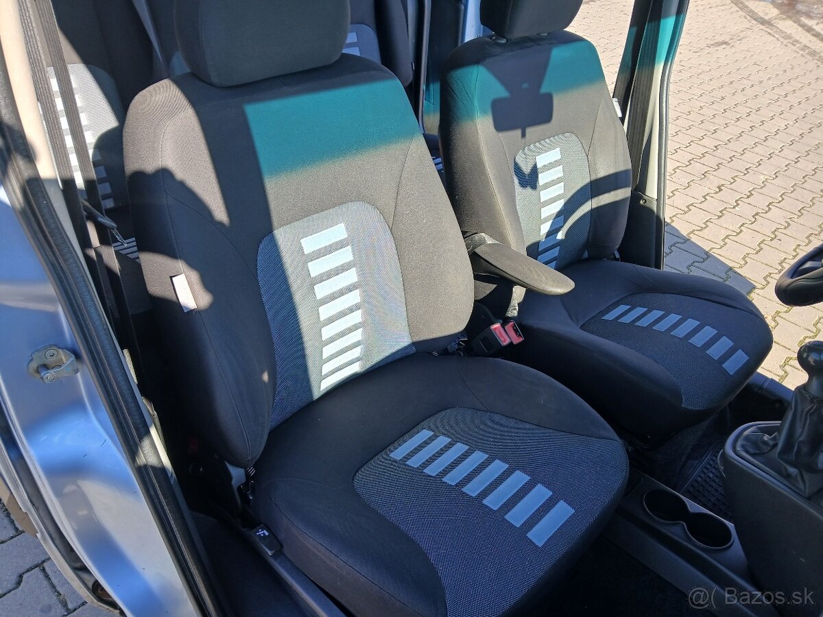 Fiat Doblo 1.3jtd 62kw Acapulco model 2009 - 16