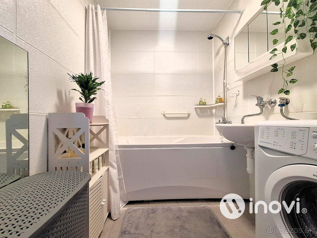 Exkluzívne zariadený 1-izbový byt s loggiou - 16