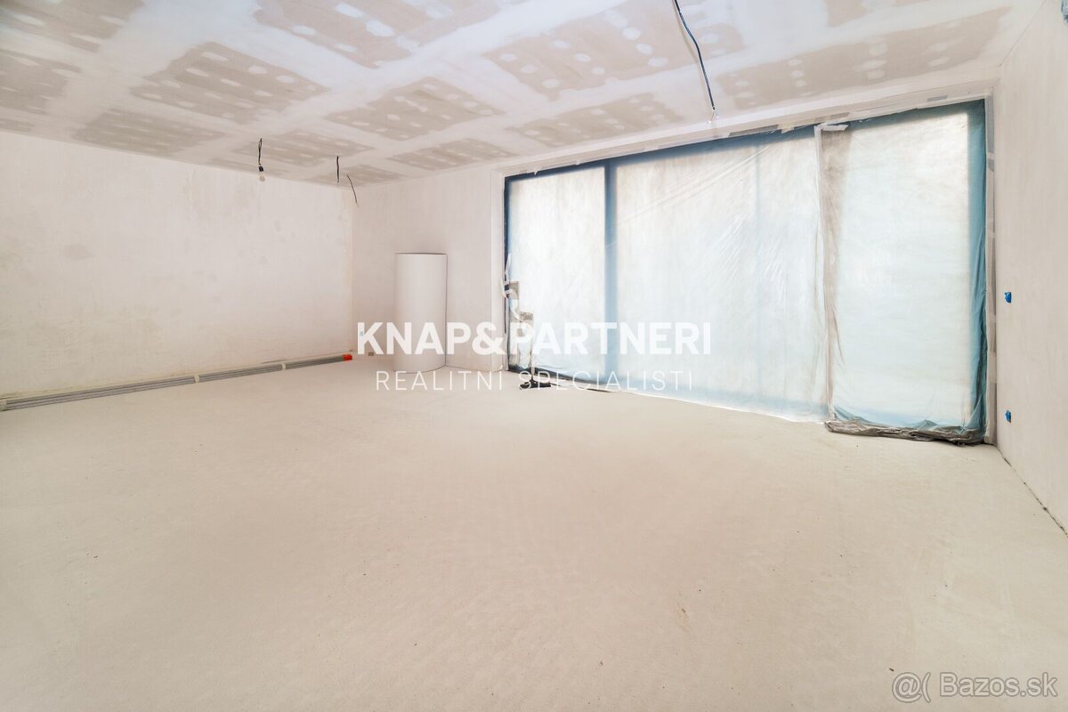 NOVOSTAVBA, AMFIK HOUSE, MEZONETOVÝ 4 IZBOVÝ BYT „D“ S TERAS - 16