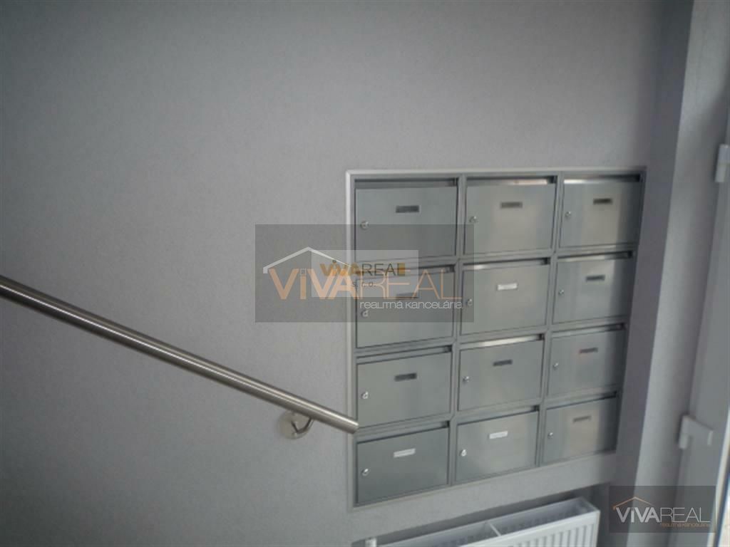 VIVAREAL PRENÁJOM EXKLUZÍVNYCH KANCELÁRIÍ Výmery od 13 m - 16
