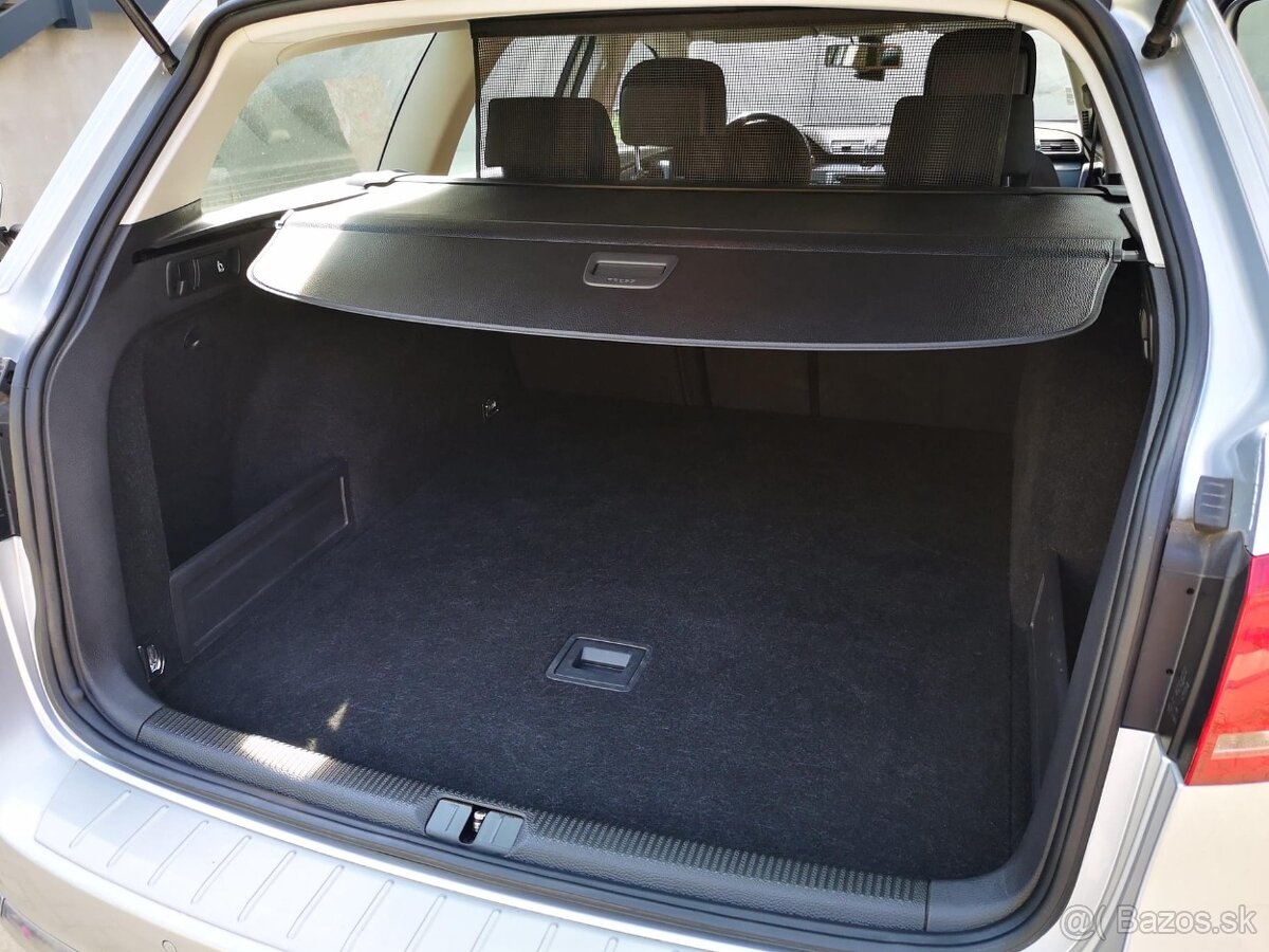 PASSAT COMBI benzín + CNG - 16