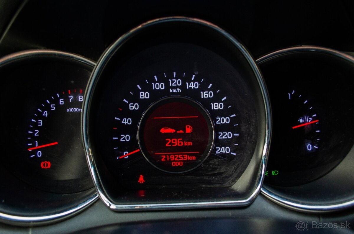 Kia Ceed SW 1.6 GDI - 16