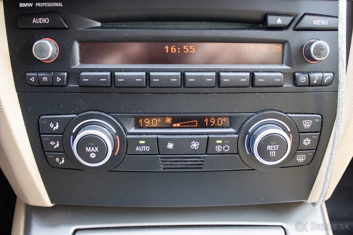 BMW Rad 3 Touring 318 d 122k - 16