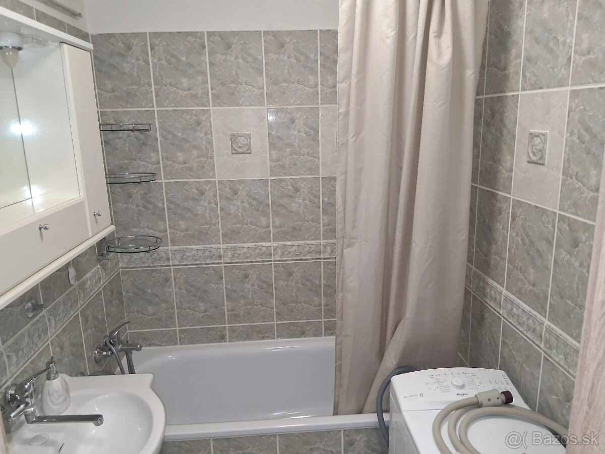 PRENÁJOM – 4iz byt na konci Petržalky - 16