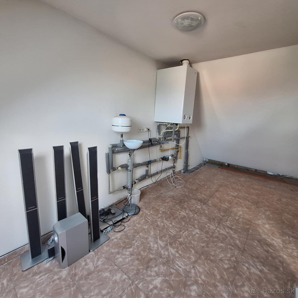 Na predaj NEŠTANDARDNÝ 4i RD v obci Šintava – Sereď - 16