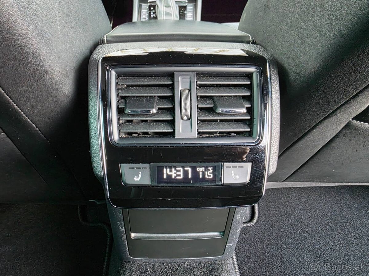 Škoda Superb Combi 2.0 TDI SCR Sportline DSG - 16