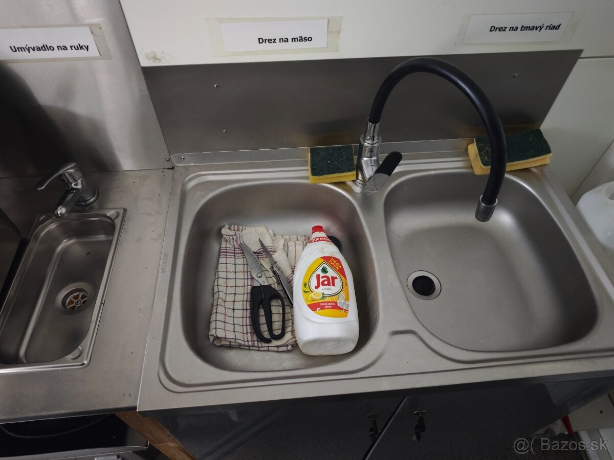 Predám predajný príves, gastro príves, gastro karavan, - 16