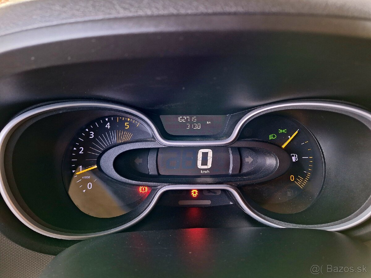 Renault Trafic 1.6 dci 85kw 9- miestny - 16