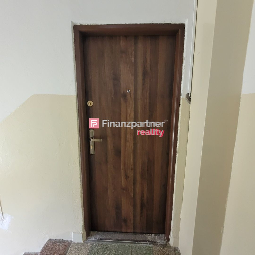 Ponúkame Vám na predaj 3 izbový byt v Nových Zámkoch - 16