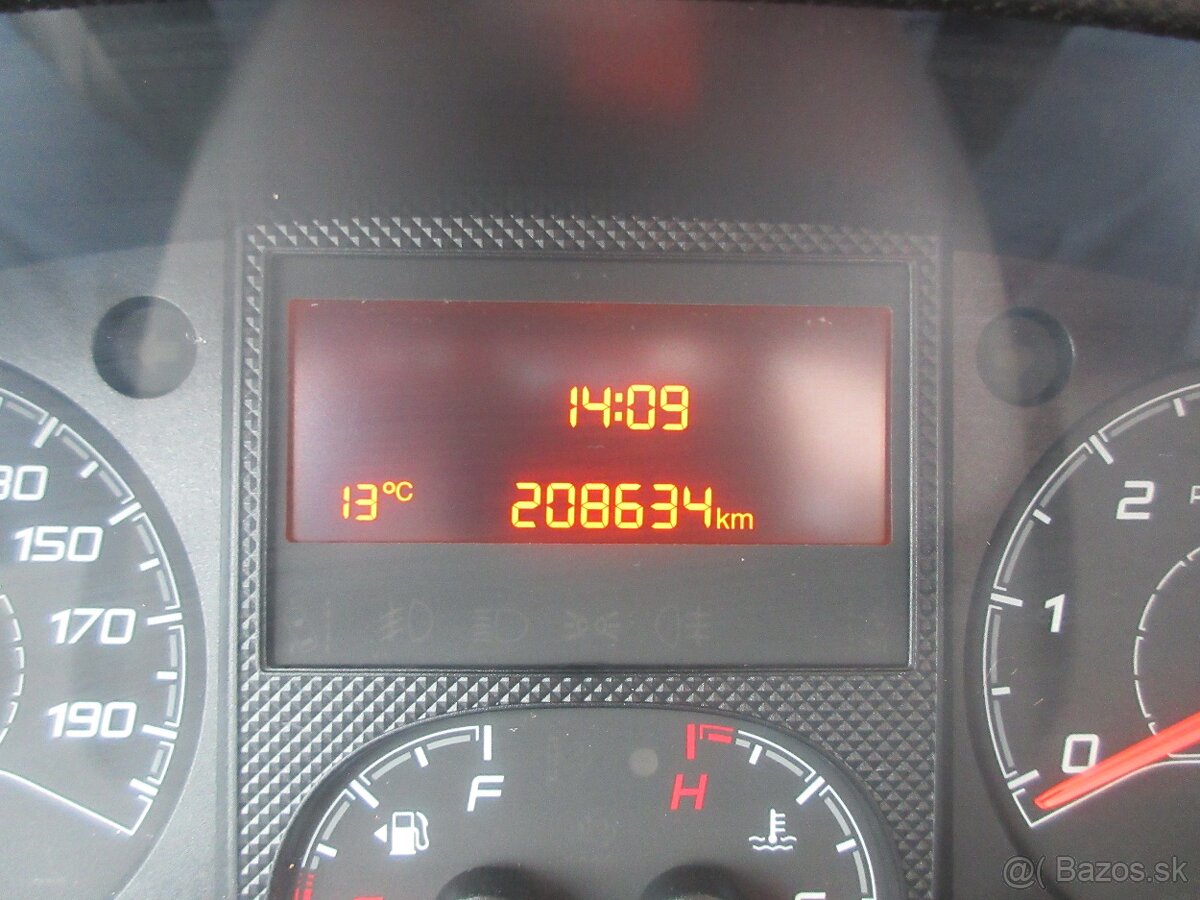 Peugeot Boxer 2.2 BlueHDi 435 L4 s odp. DPH NEPOJAZDNÉ - 16