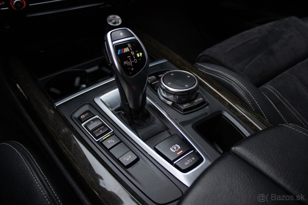 BMW X5 xDrive 40d A/T M-Sport - 16