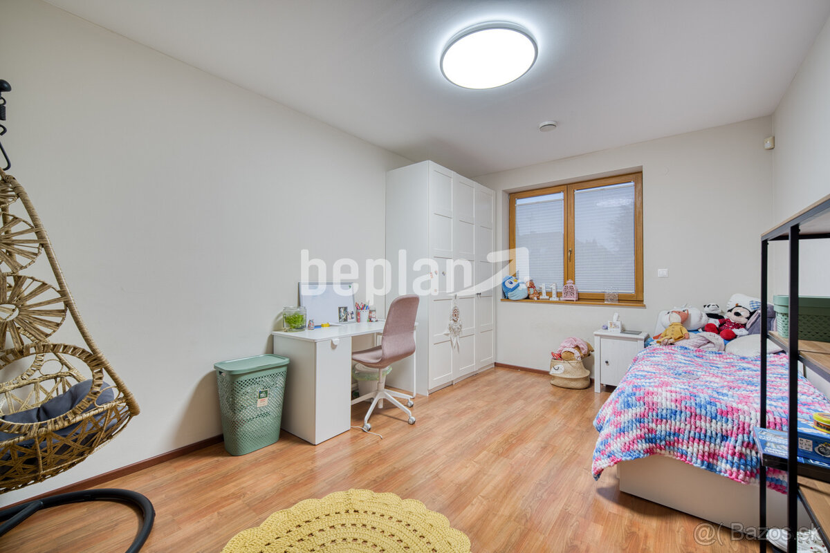 Na predaj kompletne zariadený rodinný dom vo Veľkom Bieli - 16