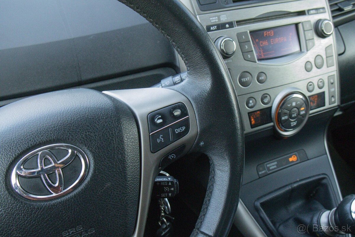 Toyota Verso 2.0 I D-4D 125 Luna Nová STK - 16