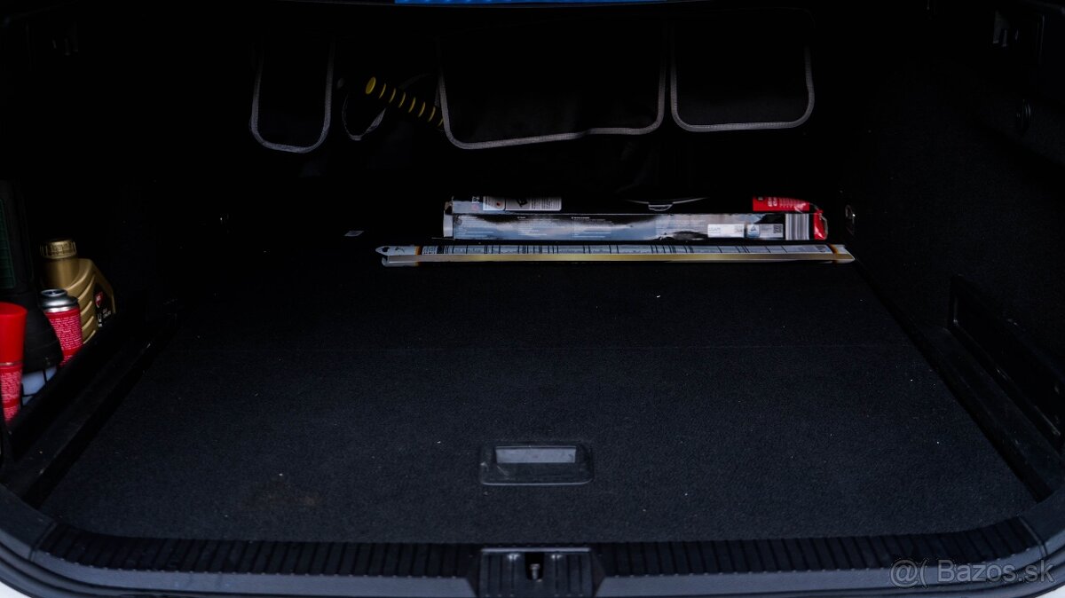 Volkswagen Passat Variant 2.0 TDI BMT Business Comfortline - 16