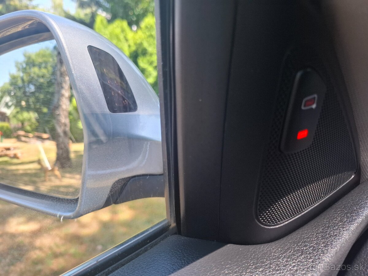 Audi Q3 2.0 TDI 150k Sport,XENON,NAVI... - 16