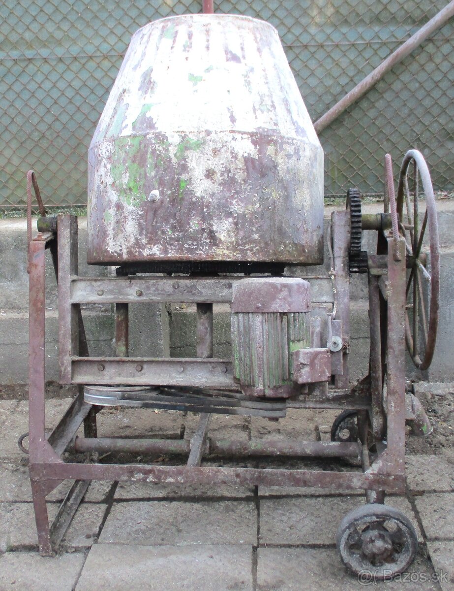 miešačku s objemom 150 litrov - 16