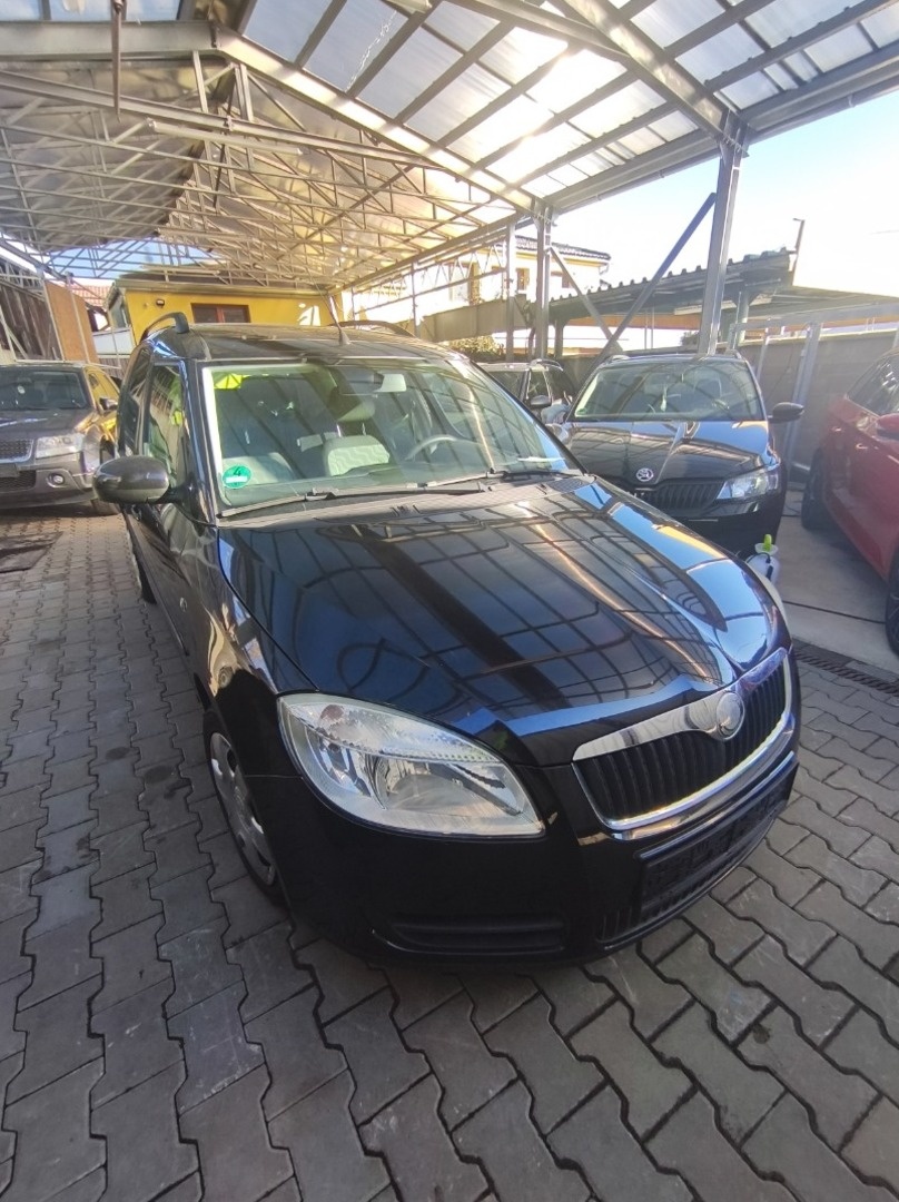 Škoda Roomster 1.6 16V MPI benzín - 16