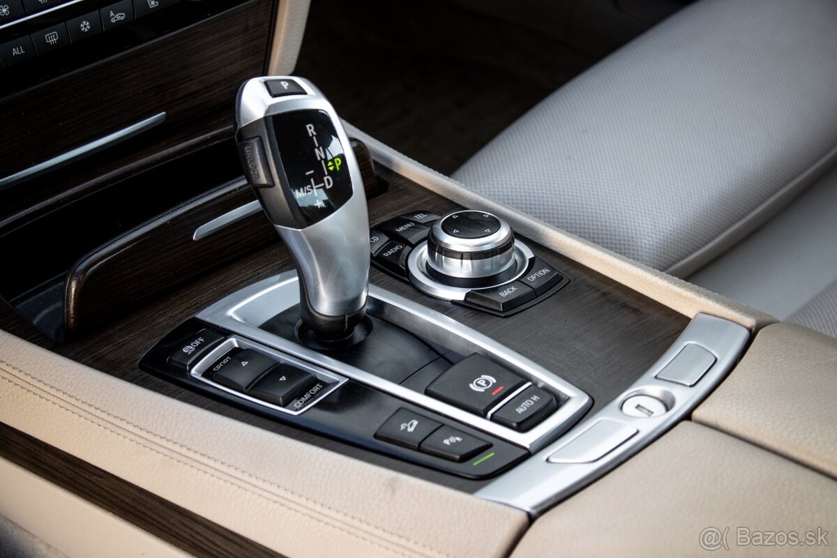 BMW Rad 7 740d xDrive - 16