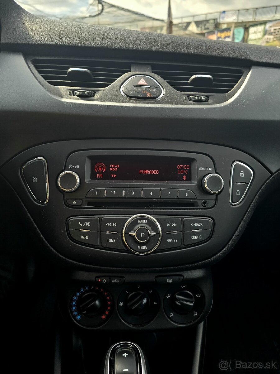 Opel Corsa 1.4 Automat Rezervované - 16