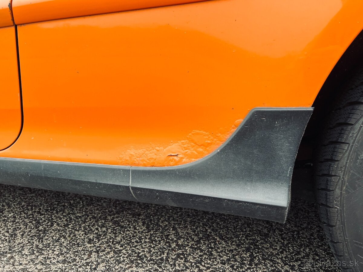 Predám VW Golf GTI MK5 Fahrenheit edition 1/1200ks USA - 16