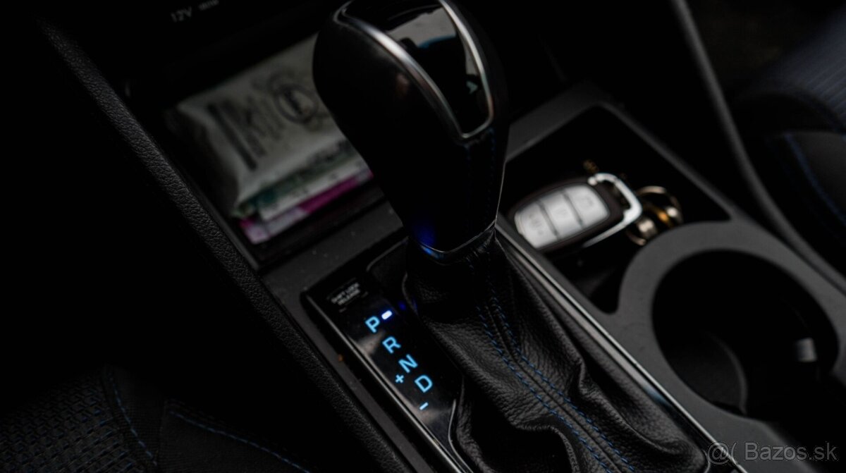 Hyundai Tucson 1.7 CRDi Premium 7DCT - 16