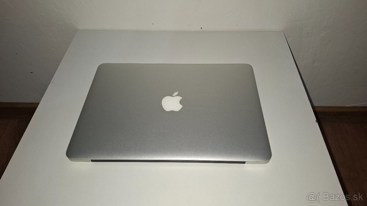 Apple Macbook air mid 2013 a macbook pro - 16