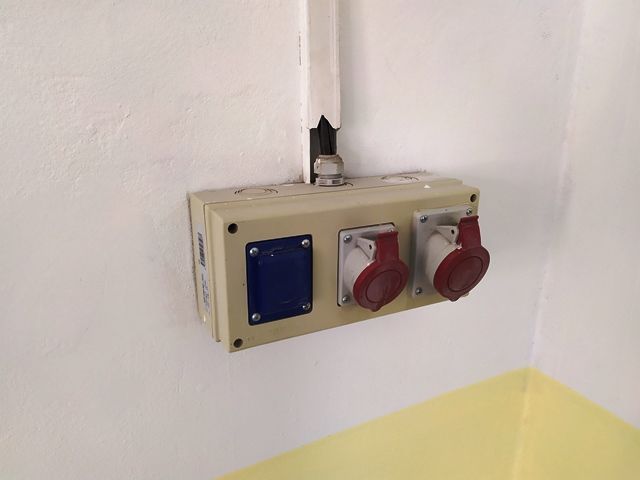 Výrobno-skladový objekt s administratívou na predaj - 16