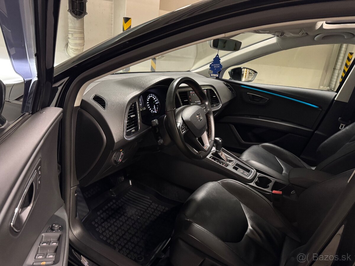 Seat Leon 2,0 TDI 135KW 4x4 2017 DSG Pano Full-LED XPERIENCE - 16