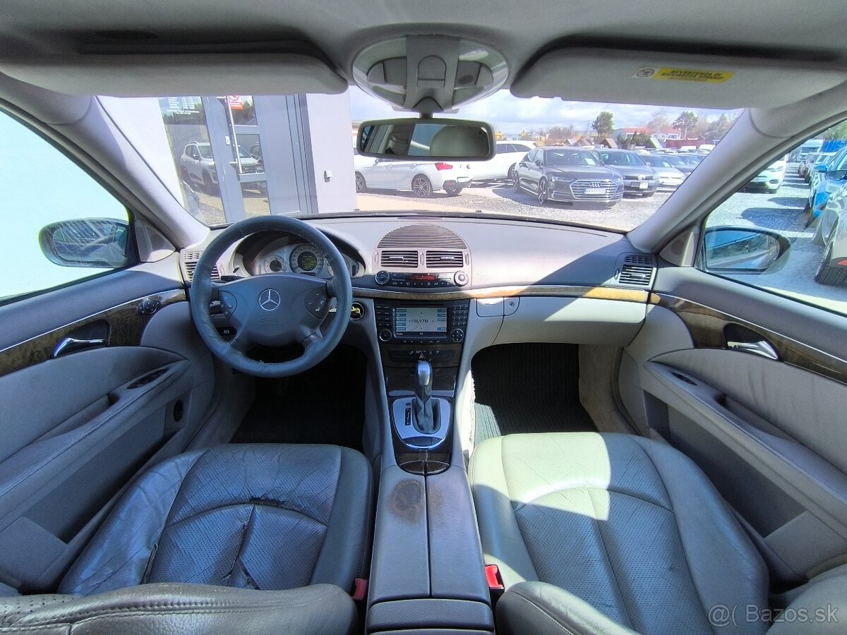 Mercedes-Benz E trieda Sedan 270 CDI - 16