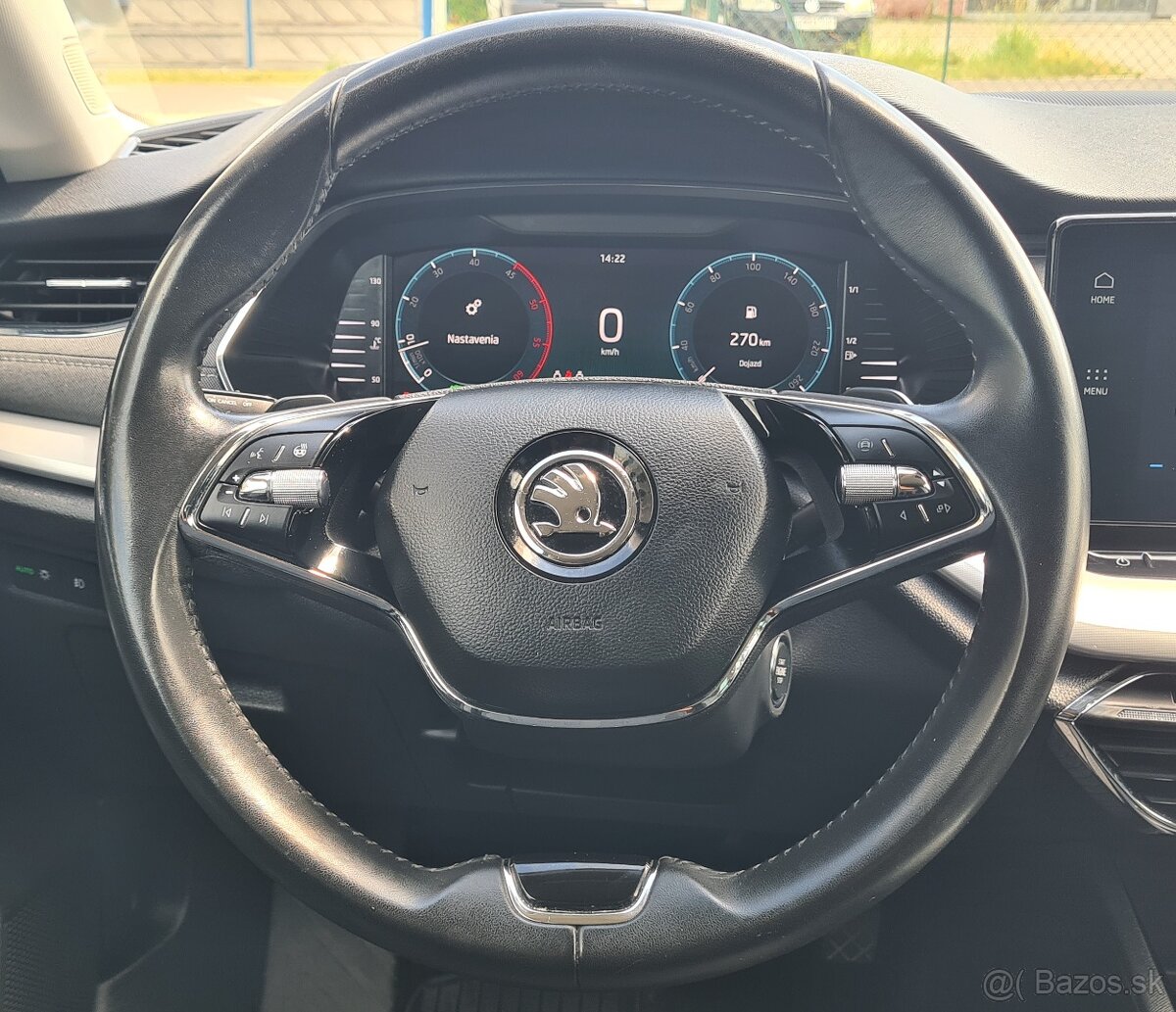 ŠKODA OCTAVIA COMBI 2.0TDI STYLE 4X4 DSG - 16