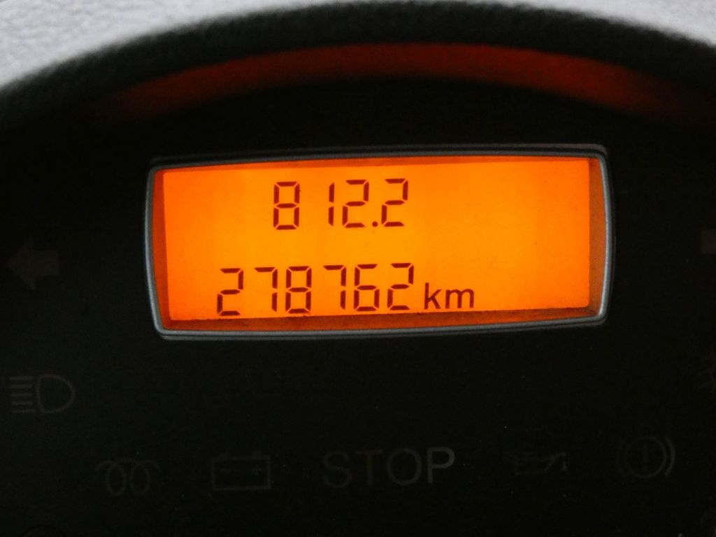 Peugeot 807 2.2 HDI xenony - 16