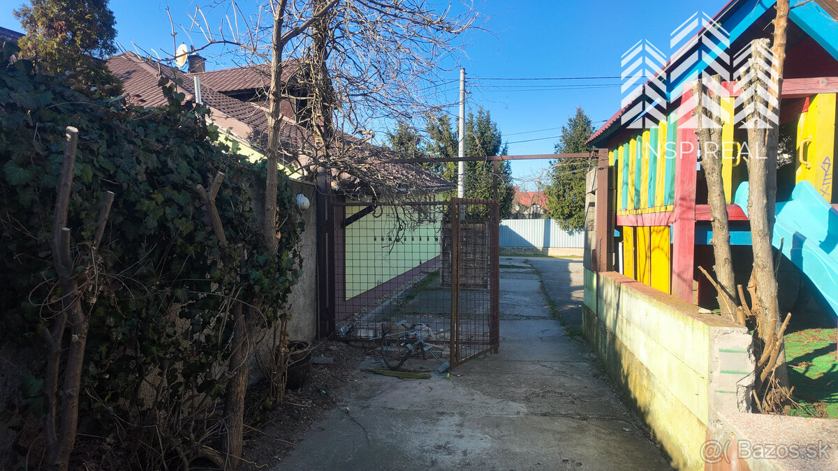 Podnikateľská budova v Čani - 16