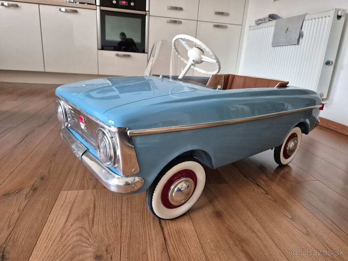 Šlapacie autíčko moskvič - 16