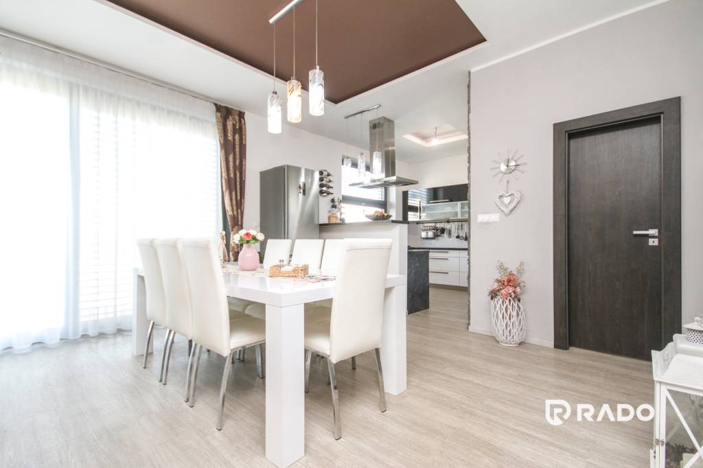 RADO | 4i RD 300m2 s pozemkom 640m2, Javorinská - Trenčín - 16