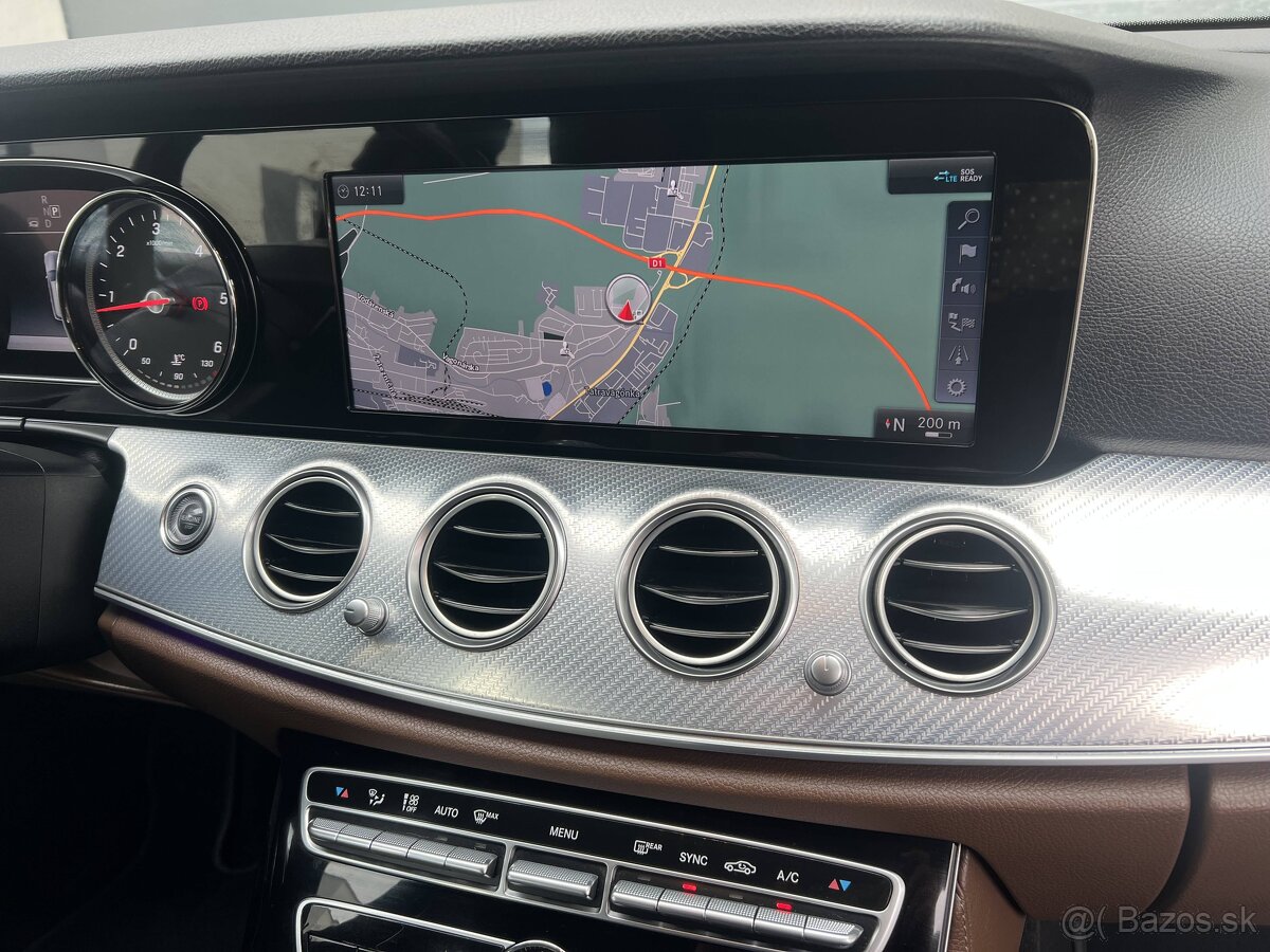 Mercedes-Benz E All-Terrain E220d Sport 4-Matic - 16