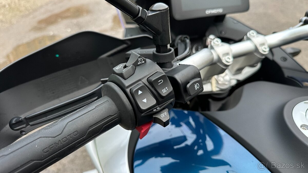 CF Moto 800MT Touring r.v. 2023 - 16